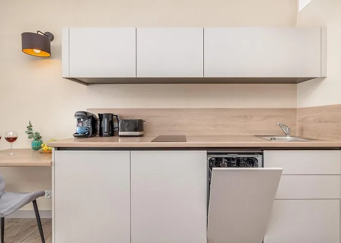 Blue Seashell Bel Mare Near The By Renters * مينززدرويه